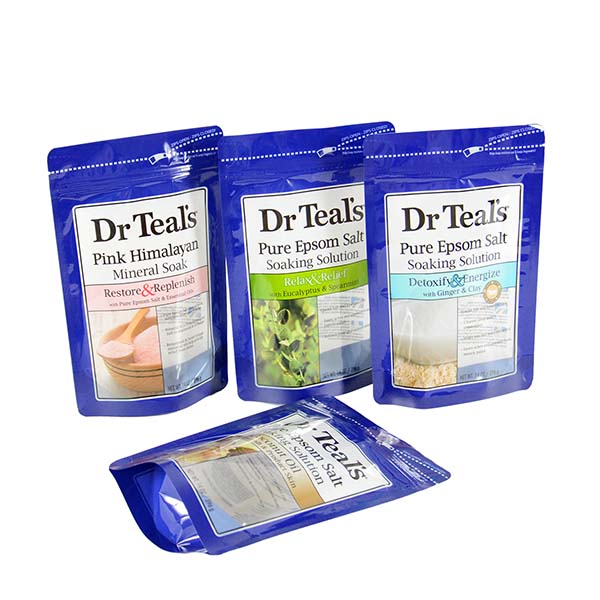 Salt packaging bag with zipper